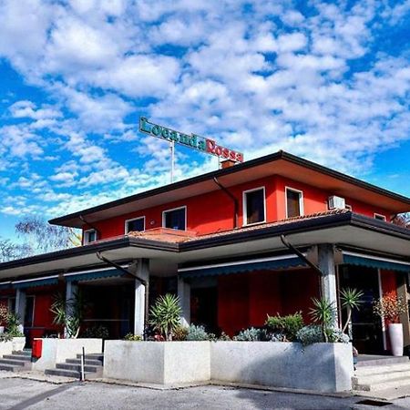 Locanda Rossa Hotel Romans di Varmo Kültér fotó