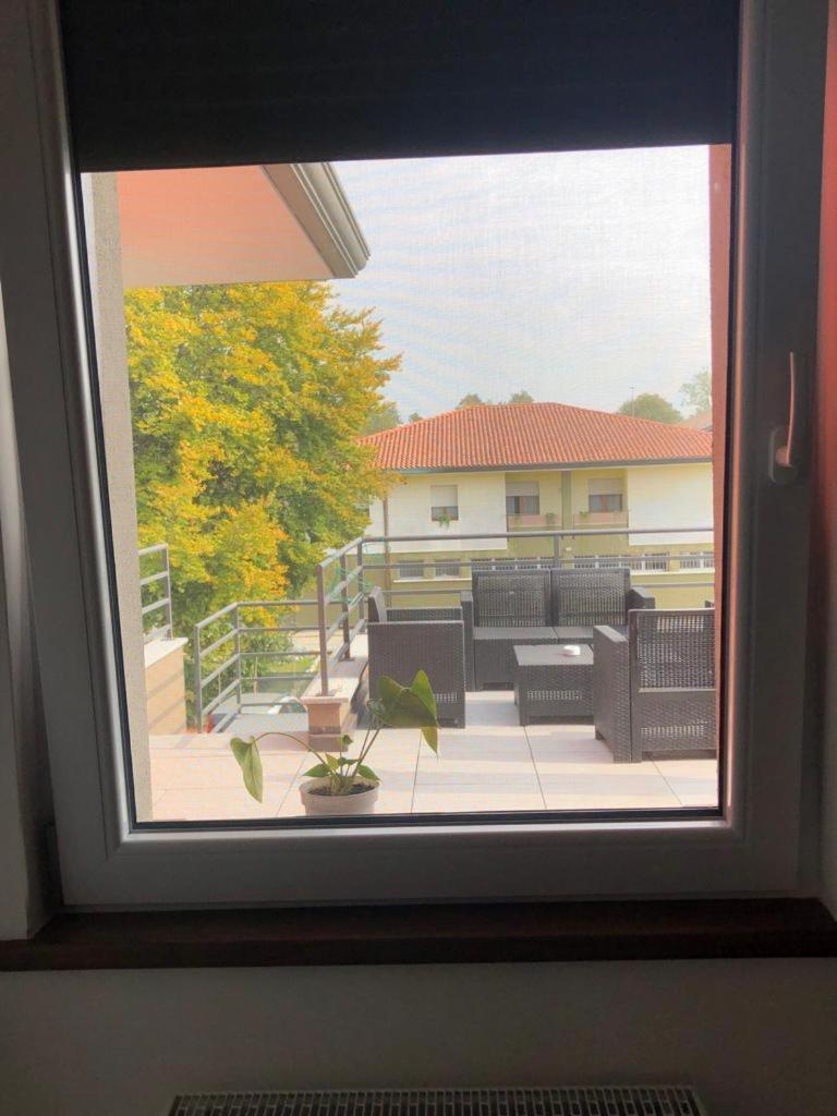 Locanda Rossa Hotel Romans di Varmo Kültér fotó