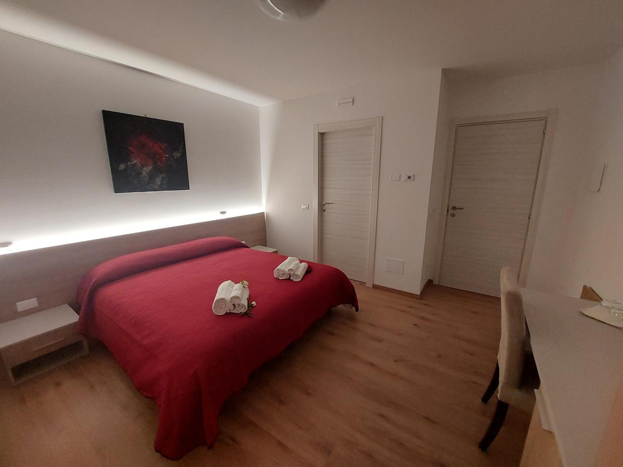 Locanda Rossa Hotel Romans di Varmo Szoba fotó